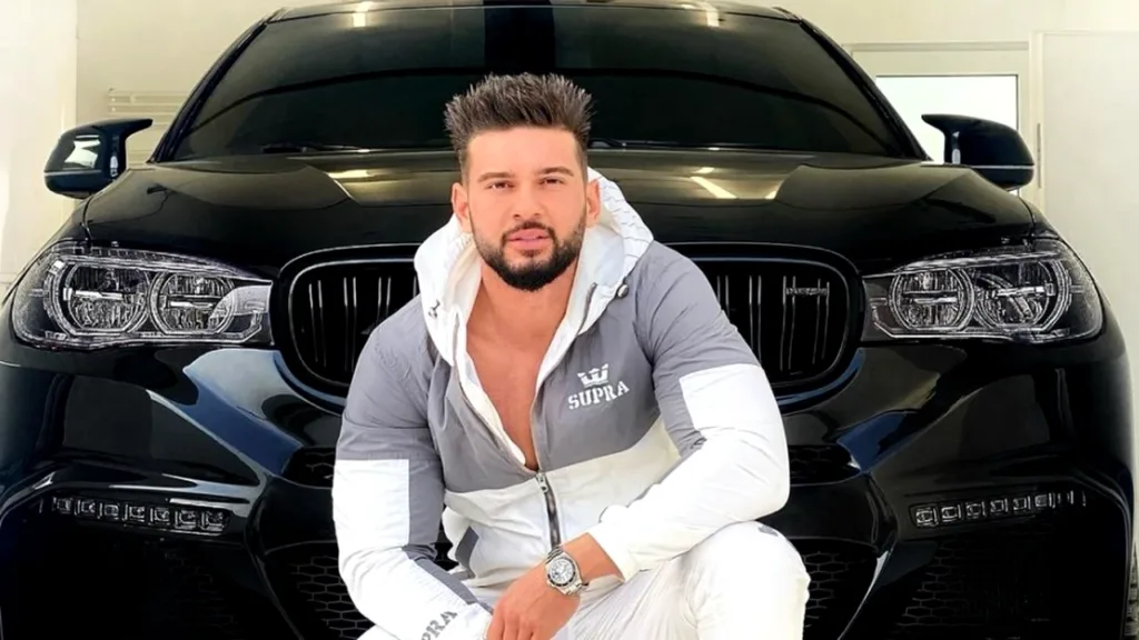 Vloggerul Dorian Popa, condamnat cu suspendare pentru că a fost prins la volan drogat
