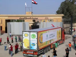 Un al treilea convoi cu ajutoare a intrat în Gaza dinspre Egipt