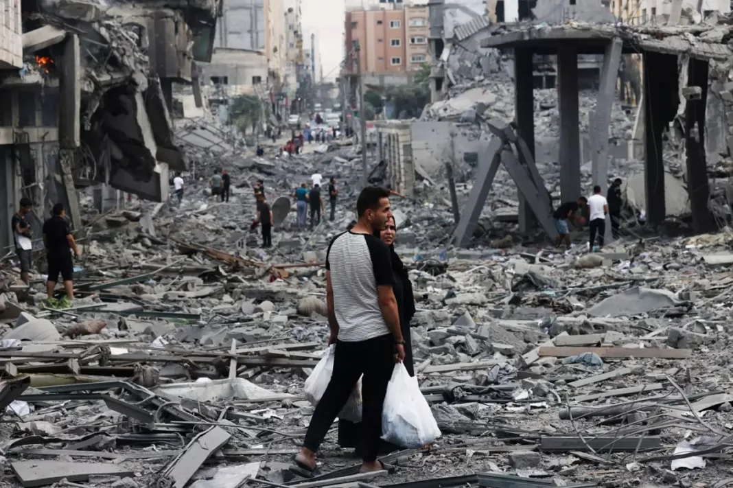 Israelul ordonă relocarea a 1,1 milioane de palestinieni din Gaza în 24 de ore