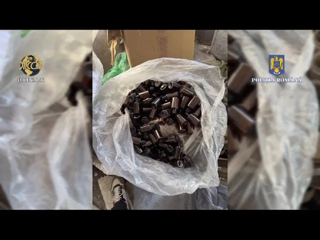 (VIDEO) Percheziţii în Dolj şi Gorj. Trei tineri, arestați preventiv pentru trafic de droguri