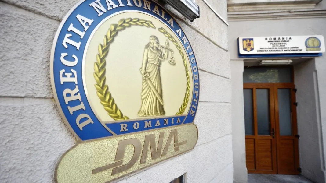 Şef al Gărzii de Mediu Tulcea, trimis în judecată de DNA pentru luare de mită