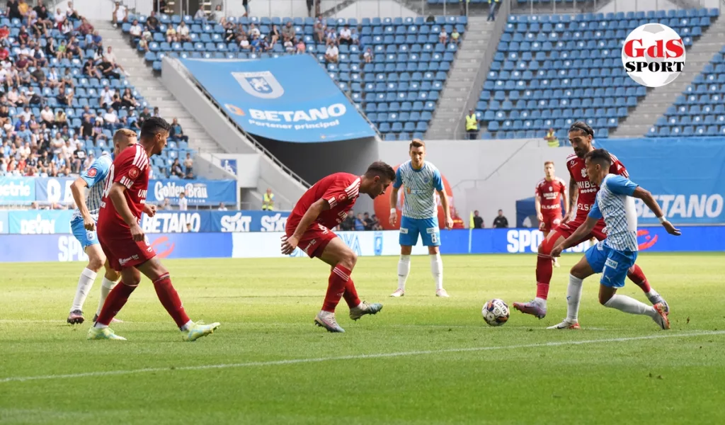 „U” Craiova – FC Botoșani 5-1 | Alb-albaştrii au găsit „golurile”, nu şi liniştea