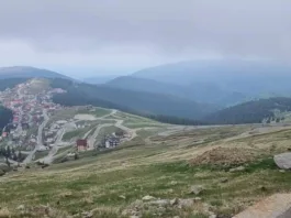 Circulația pe Transfăgărășan și Transalpina se închide de luni