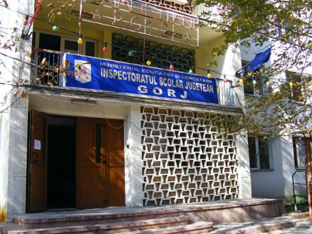 26 de unități de învățământ, implicate în proiecte pentru reducerea abandonului școlar