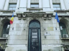 Celulă de criză la Ministerul Muncii după ce mai mulți pacienţi cu afecţiuni neuropsihiatrice au fost ţinuţi în soare, ore în şir, în fața DASPC Mehedinți