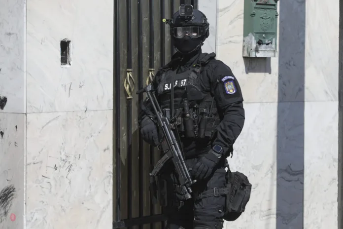 Percheziţii în dosarul privind fuga din ţară a lui Cătălin Cherecheş Percheziţii în dosarul privind fuga din ţară a lui Cătălin Cherecheş