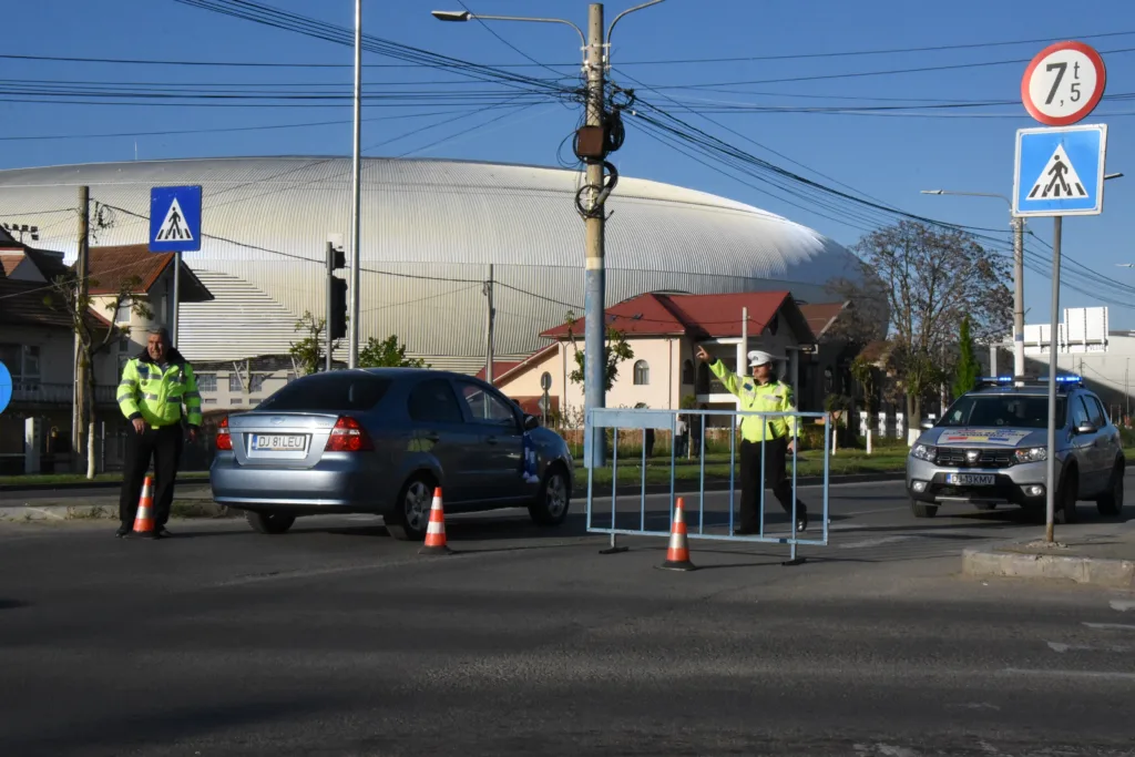 Restricții pentru meciul Universitatea Craiova şi FC Petrolul Ploiești