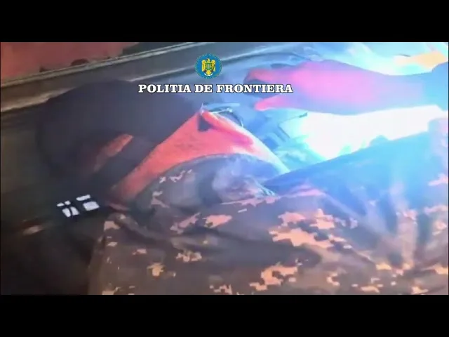(VIDEO) Cetăţean turc, reţinut pentru contrabandă cu peste 5 kg de bijuterii din aur
