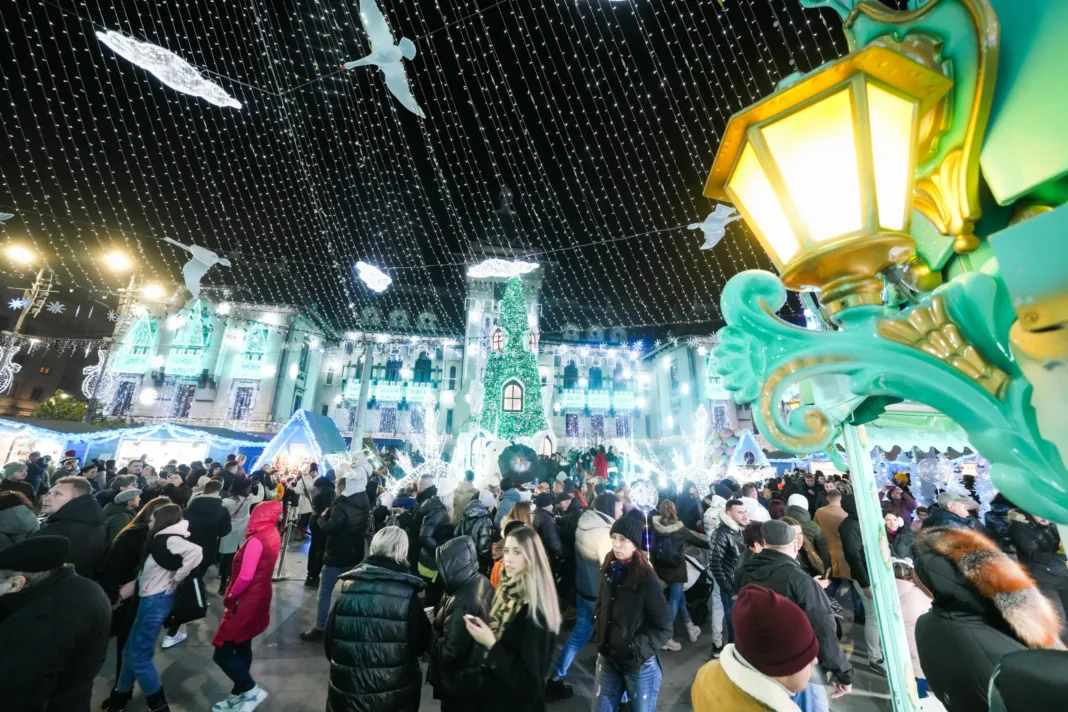 Târgul de Crăciun din Craiova se prelungește până pe 7 ianuarie
