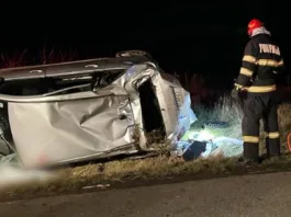Șofer de 19 ani, mort după ce s-a răsturnat cu maşina