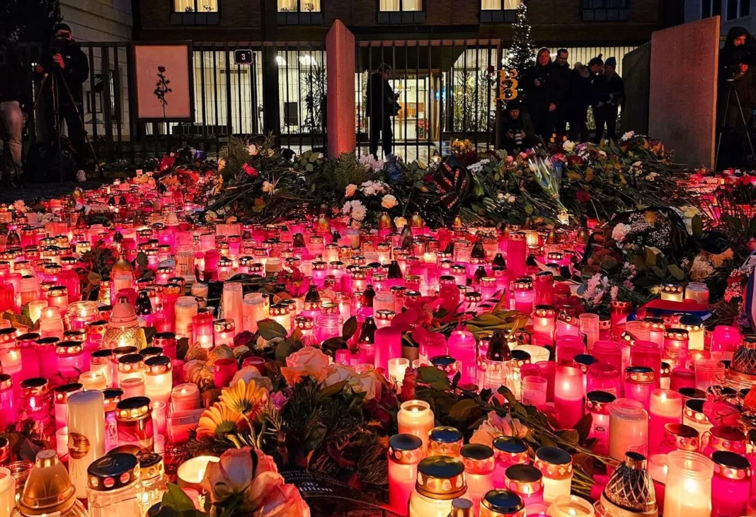 Praga: Zi de doliu pentru victimele atacului armat