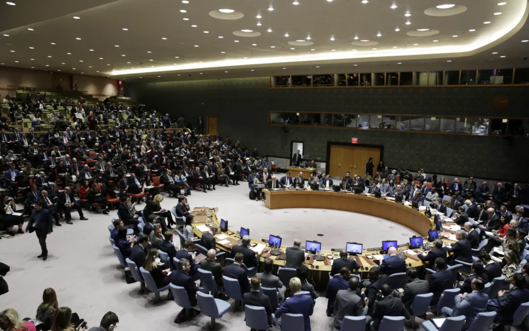 Rusia cere o reuniune a Consiliului de Securitate al ONU în legătură cu atacurile americane şi britanice asupra Yemenului