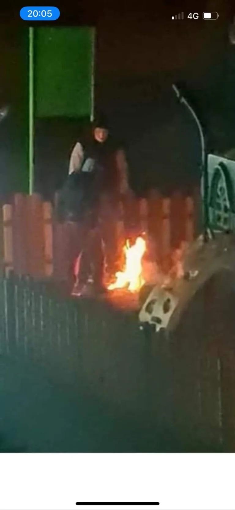 Câțiva copii au făcut focul într-un loc de joacă din Târgu Jiu