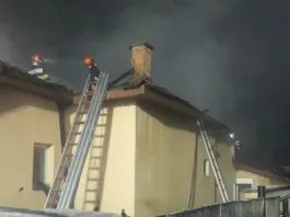 Incendiu azi-noapte la o casă din Târgu Jiu