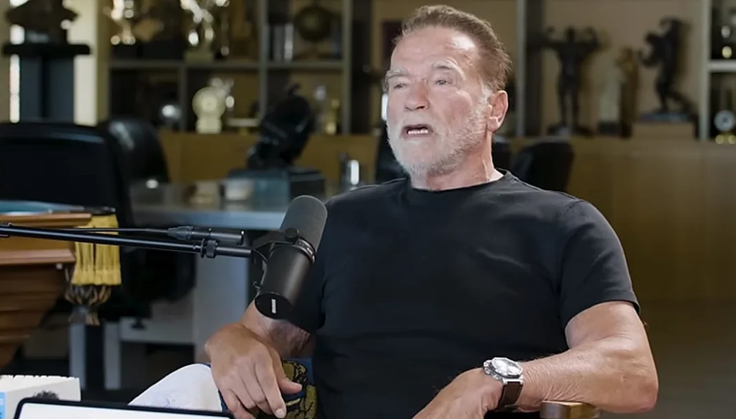 Arnold Schwarzenegger a vândut la licitaţie un ceas de lux, după un incident cu vameşii germani 