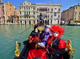 Carnavalul de la Veneția durează pânâ pe 13 februarie