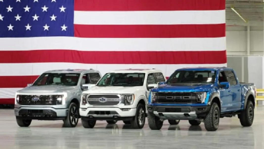 Ford reduce ritmul de producţie a camionetei electrice F-150 Lightning