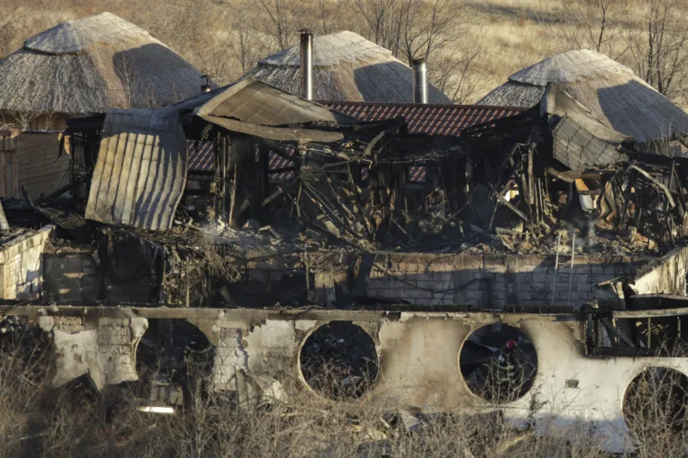 A fost identificată a opta victimă a incendiului de la Ferma Dacilor