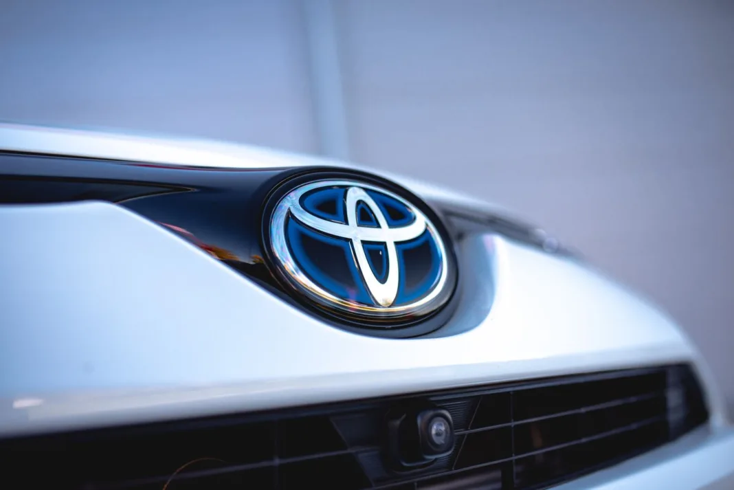 Toyota suspendă livrările pe plan global a 10 modele din cauza problemelor de testare