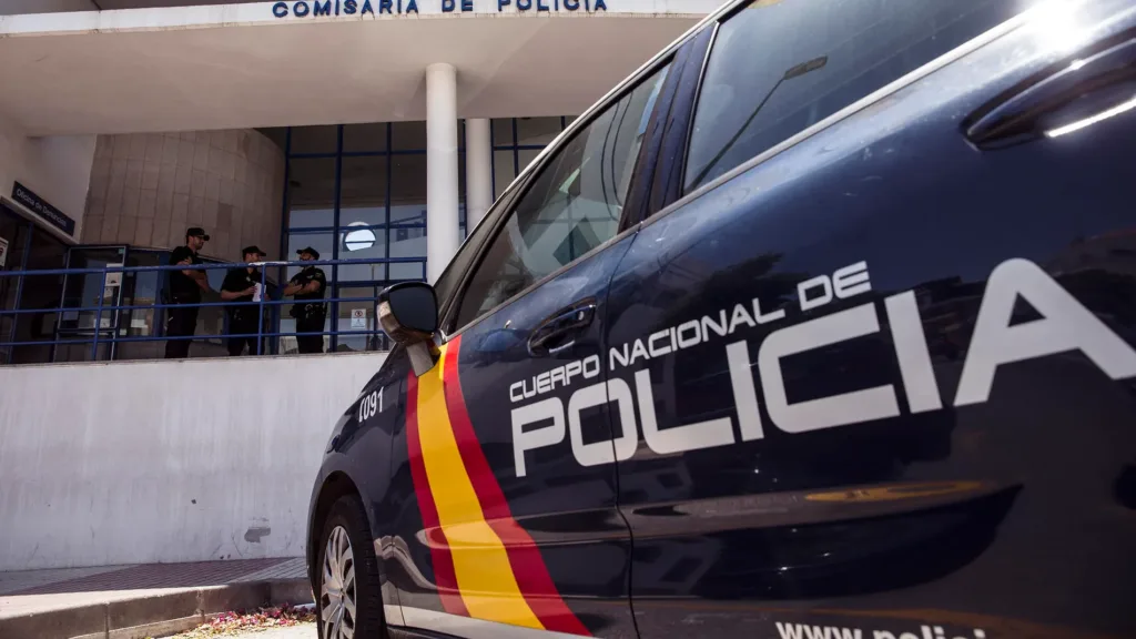 Un cuplu de români din Spania și-au furat propria mașină, după ce a fost ridicată de poliție