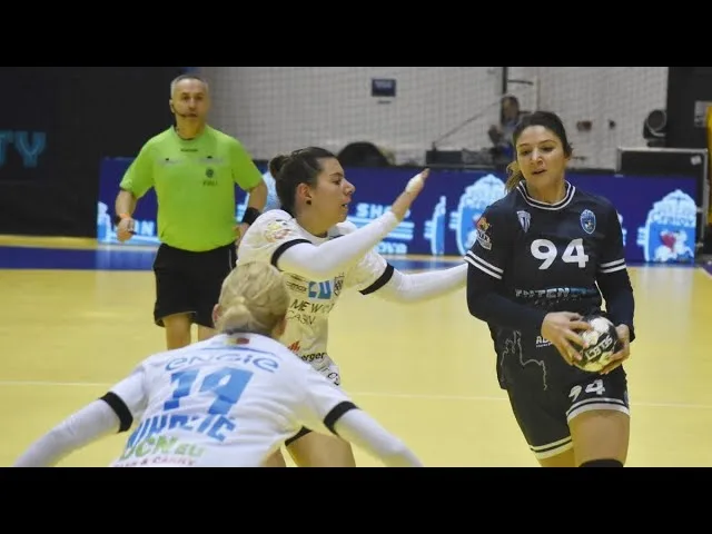 Handbal / Flori Stanciu, mulțumită de evoluția echipei! Adi Vasile a cerut susținere morală