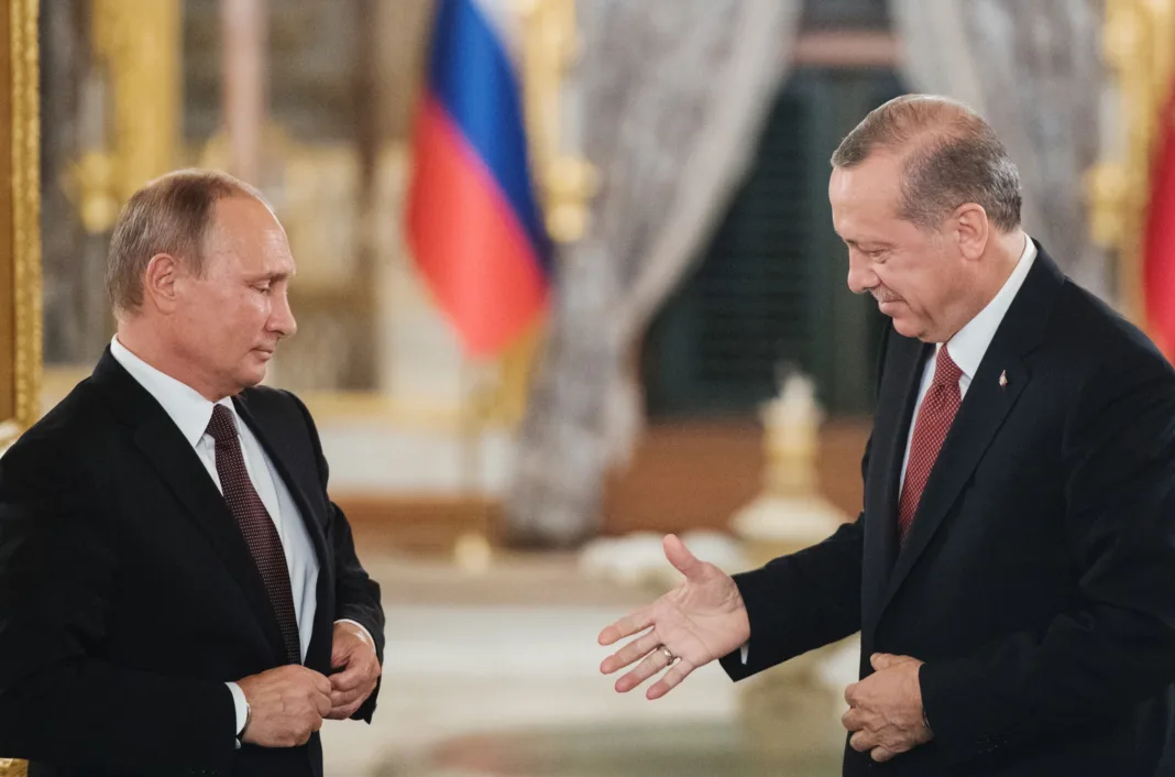 Putin, urmărit penal internațional, merge în Turcia să se vadă cu Erdogan