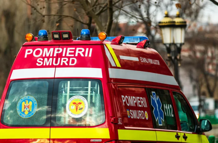 Doi șoferi au ajuns la spital după ce s-au ciocnit cu mașinile în Slatina