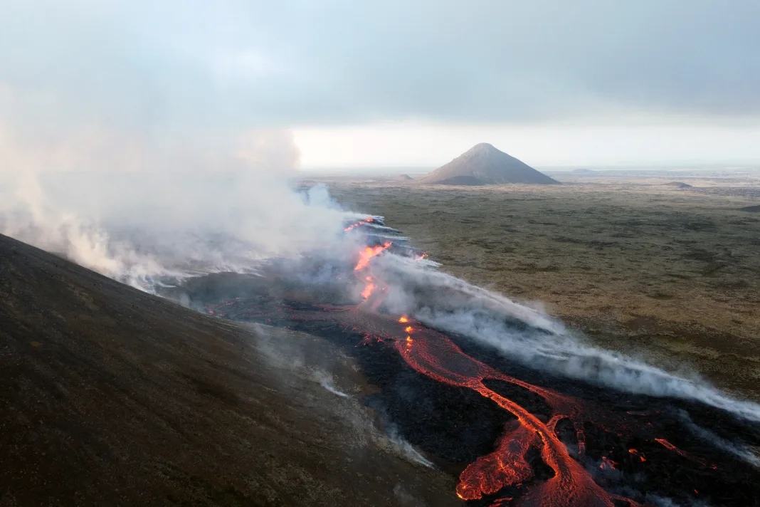 (VIDEO) În Islanda a început o nouă erupție vulcanică