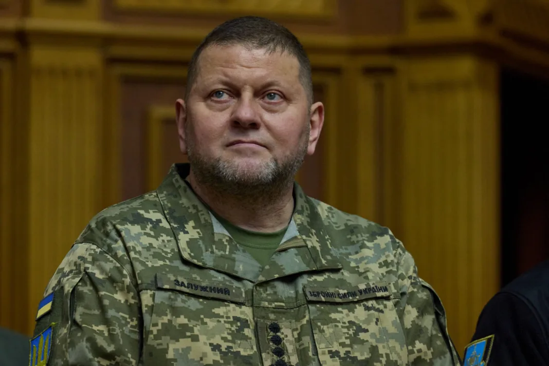 Volodimir Zelenski l-a concediat pe șeful armatei ucrainene, Valeri Zalujnîi