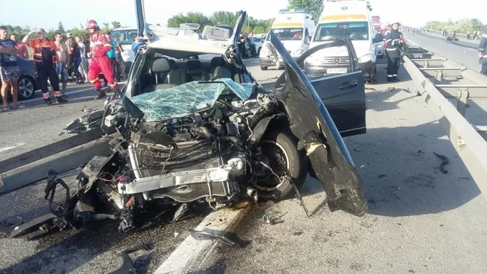 acc urat Șoferii care provoacă accidente mortale fiind băuți sau drogați vor rămâne fără permis pe viață