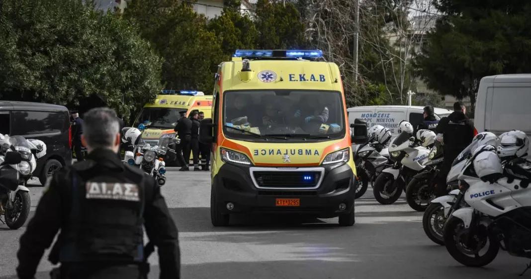Trei morți într-un atac armat în Grecia. Atacatorul s-a sinucis