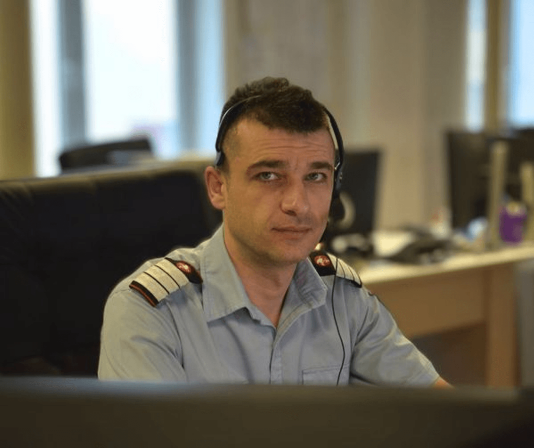 Un dispecer ISU a reușit să salveze un bebeluș înecat cu picături pentru colici Un dispecer ISU a reușit să salveze un bebeluș înecat cu picături pentru colici