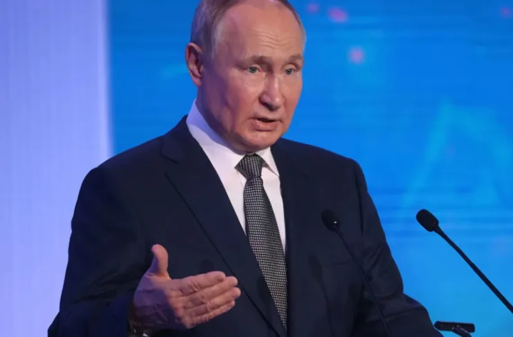 Președintele rus Vladimir Putin la Forumul Tehnologiilor Viitoare pe 14 februarie la Moscova. (Getty Images)