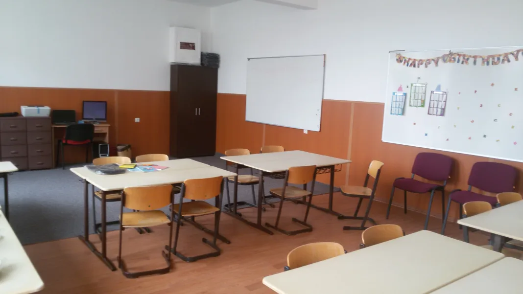 Din ce în ce mai puțini elevi în unele școli din Gor