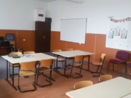 Din ce în ce mai puțini elevi în unele școli din Gor