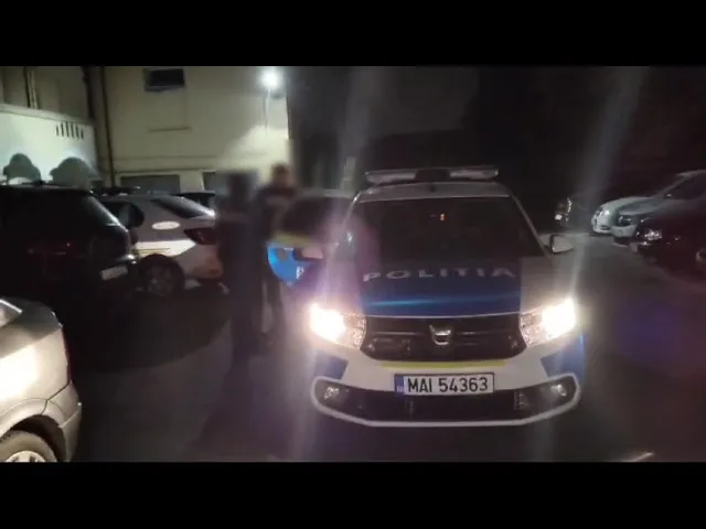 Craiova: Un tânăr de 18 ani, reținut pentru șantaj