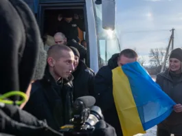 Sute de prizonieri, eliberaţi în cadrul unui schimb între Ucraina şi Rusia