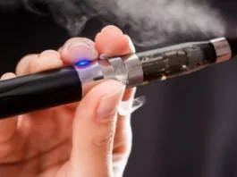Vânzarea țigărilor electronice către minori, interzisă prin lege