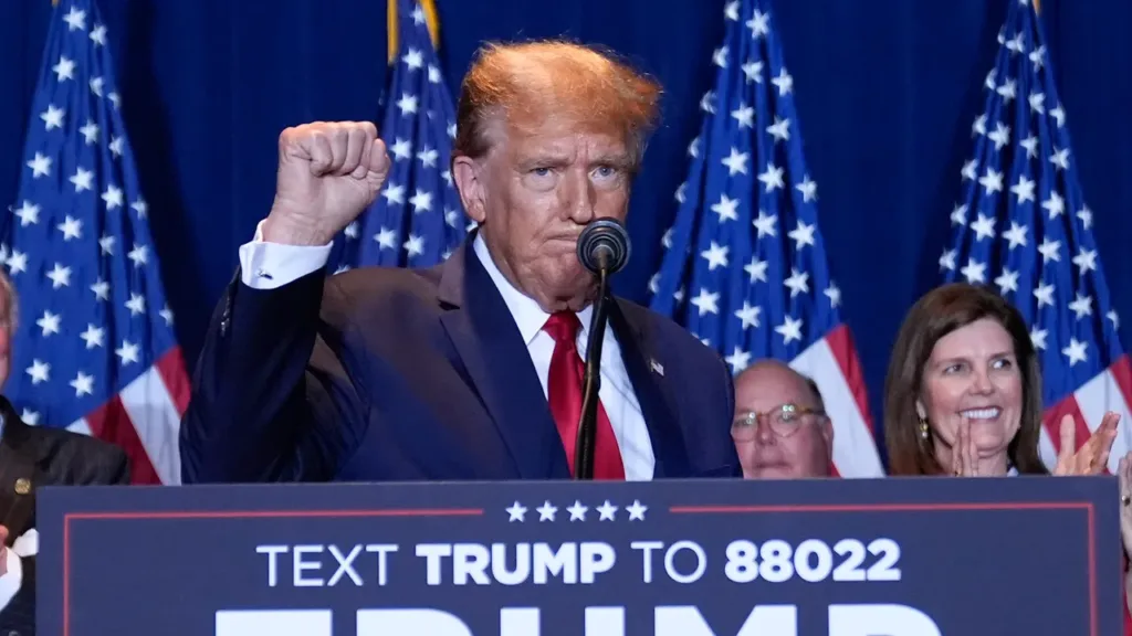 Trump se compară iar cu Mandela și se consideră o victimă a persecuției politice