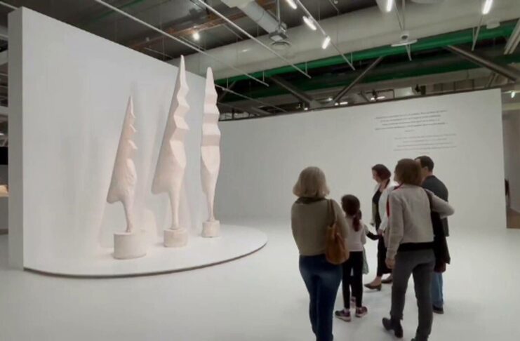 Închiderea celebrului Centru Pompidou se face cu cea mai mare expoziție dedicată lui Brâncuși