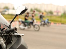 CCR dă undă verde posesorilor de carnet categoria B să conducă și motociclete de 125 centimetri cubi