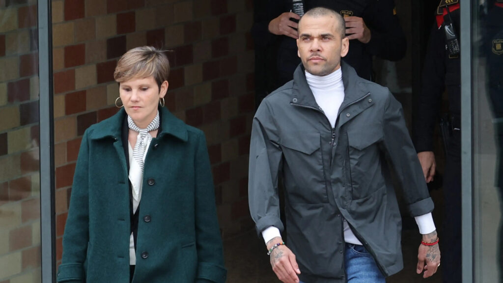 Dani Alves a părăsit închisoarea după ce a plătit cauţiunea