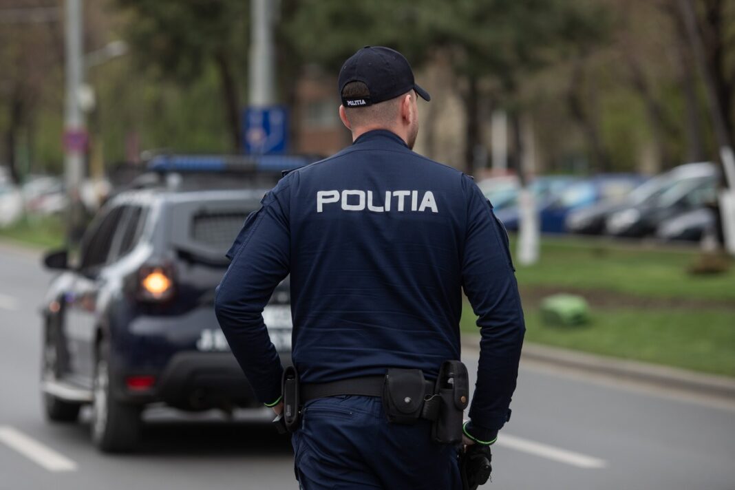 Gorj: Bărbat anchetat de poliție, după ce a pornit o drujbă și a amenințat că își va tăia soția
