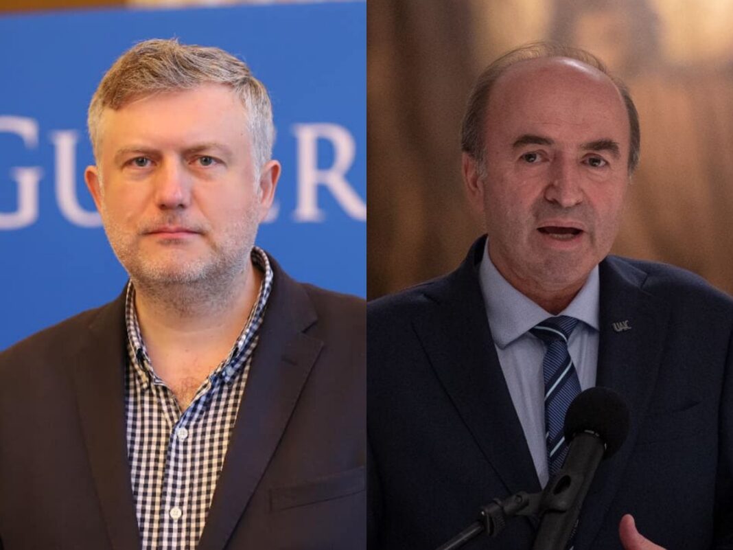 Noul și vechiul rector al Universității „Alexandru Ioan Cuza“ Iași