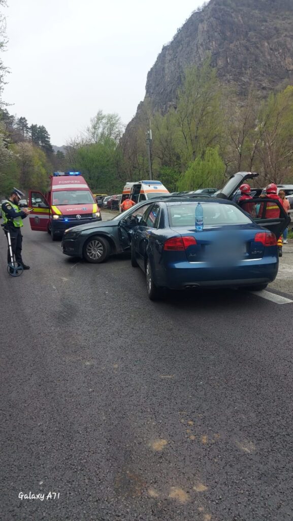 Vâlcea: Copil rănit într-un accident la Călimănești