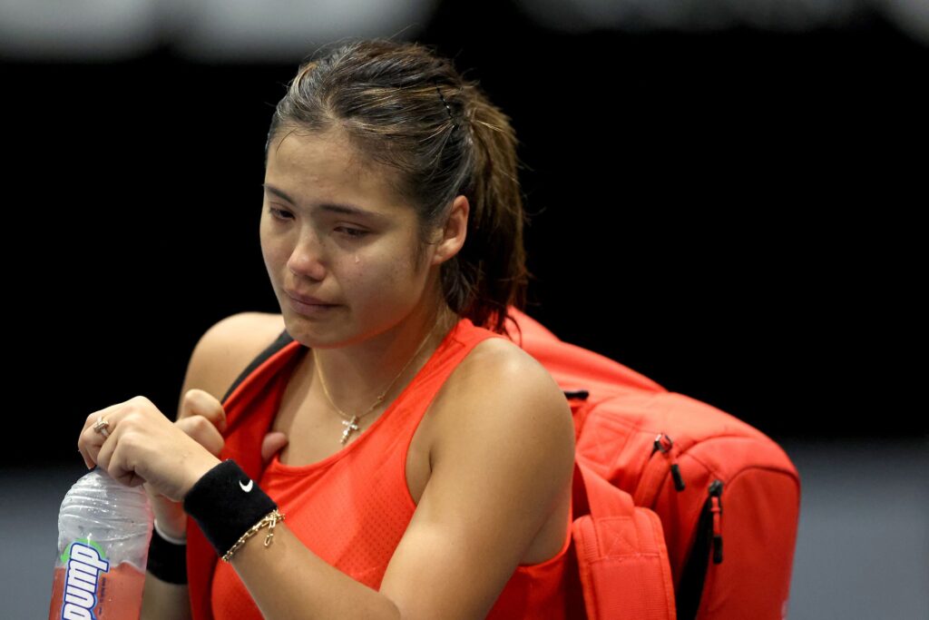 Emma Răducanu s-a retras de la Miami Open