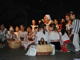 Activitatea se derulează împreună cu Grupul „Dor călător“ al Fundației „Satul românesc - Mileniul III“