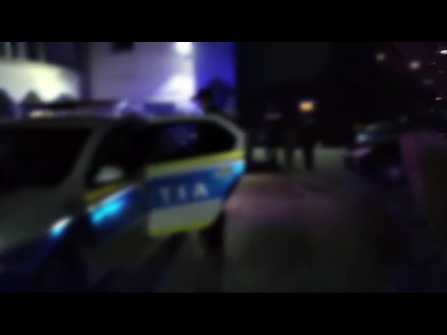(VIDEO) Doi craioveni, mamă și fiu, reținuți pentru proxenetism