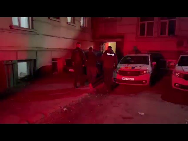 (VIDEO) Doljean cercetat pentru încălcarea ordinului de protecţie, reținut