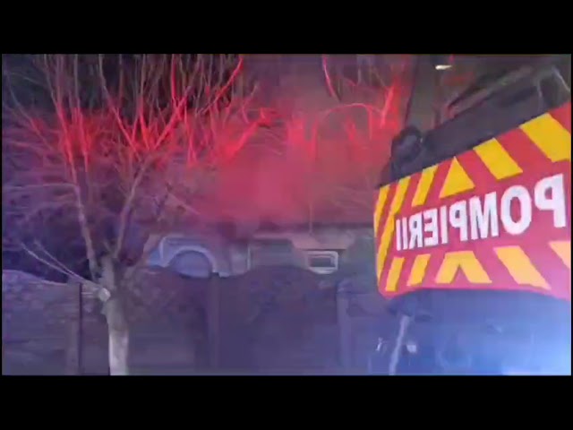 (VIDEO) Olt: Incendiu izbucnit la o locuință din Alimănești